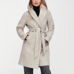 Zara Hooted coat Women Size XS Beige
